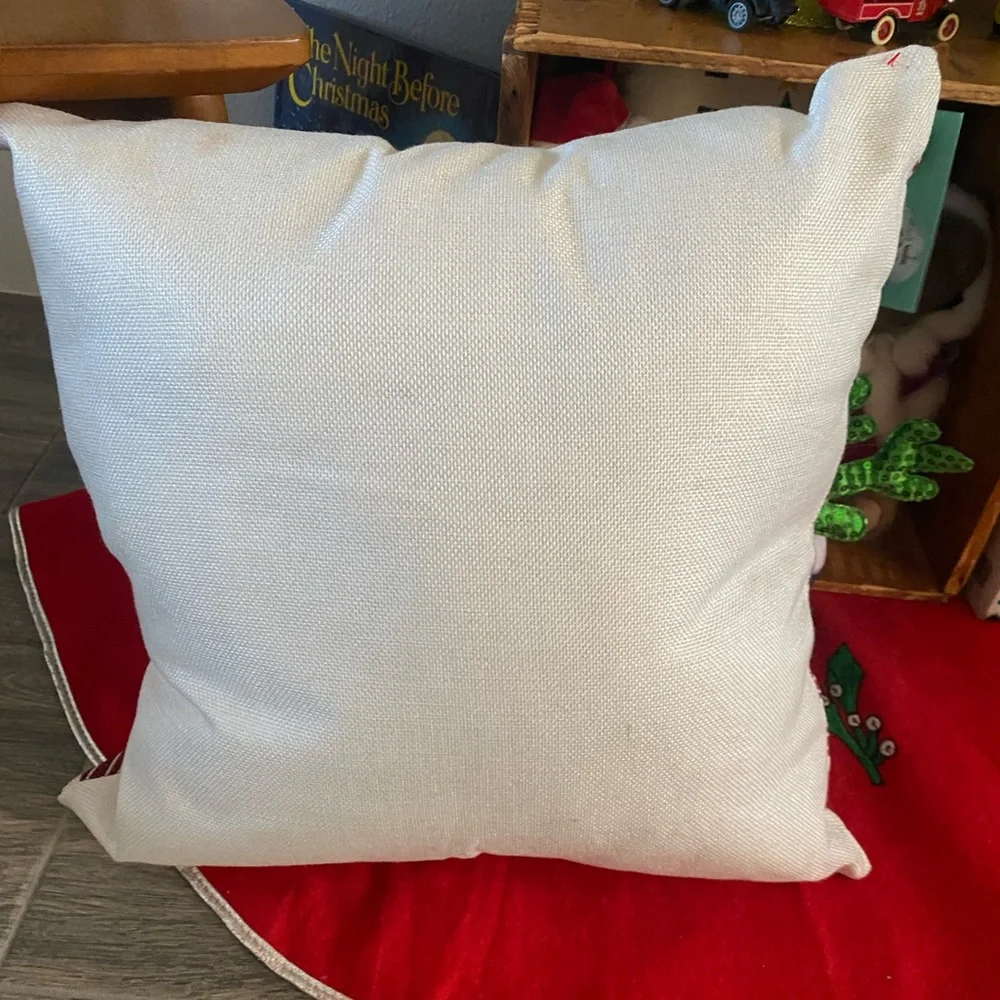 Festive Snowman Holiday Pillow NWT ⛄️